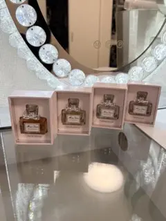 ミスディオール　ミニ香水セット