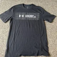 UNDER ARMOR ランニング用Tシャツ S（SM）