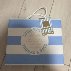 Louis Vuitton 沖縄限定 チャーム ショップ袋付 ルイ・ヴィトン - メルカリ