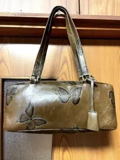 COBO本革ショルダーバック軽量