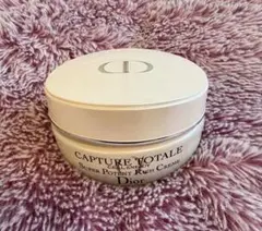 Item thumbnail for item fb065ea1-5683-4321-a194-81ebc09410e7