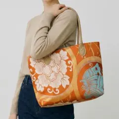 A4トートバッグ　帯バッグ　　1点物　ハンドバッグ　和物　和柄　ハンドメイド