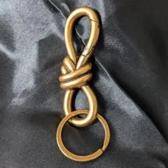 リボン型　カラビナ　リング　キーホルダー　アメカジ　ゴールド　ヴィンテージ