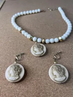 Item thumbnail for item 09627102-7dab-4ef3-99c3-8cf040f78d73