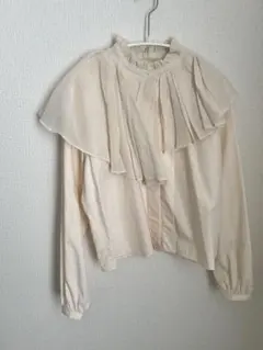 【TOMORROWLAND】ブラウス　オフホワイト　レディース　フリル