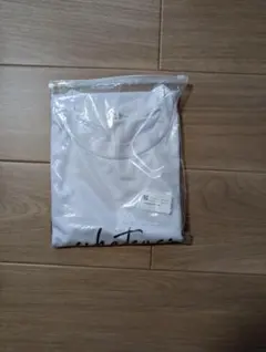 whatever ロゴプリント Tシャツ ホワイト