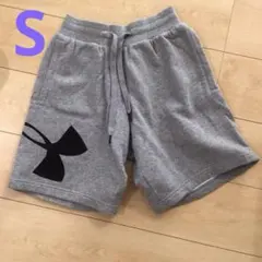 Under Armour グレー ショートパンツ S 裏起毛