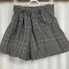 GRL　グレー系チェック柄ショートパンツ