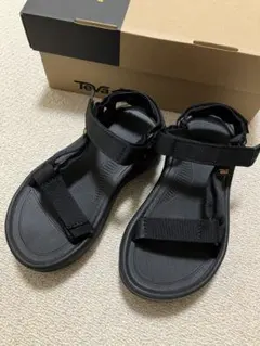 Teva スポーツサンダル ブラックのサムネイル