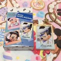 ミッキーマウス　シークレットアクリルキーチェーン