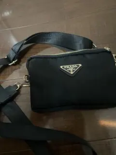 PRADAショルダーバッグ