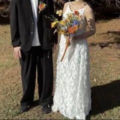 ホワイトレースウェディングドレス