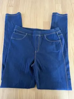 ZARAのレディースデニムパンツ L39