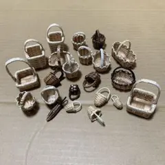 【22個まとめ売り】ミニチュア　かご　小〜大・形　色々22個セット