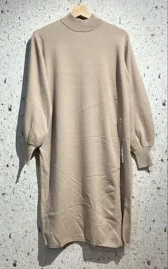 新品　Shelter モックネックニットワンピース　シェルターのサムネイル