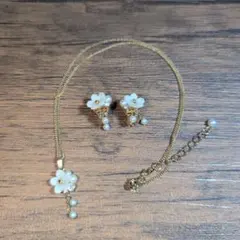ネックレス&イヤリングセット　ハンドメイド