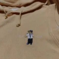 バーゲン中！紳士フード付きベスト　ピンクハウス