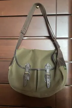 Item thumbnail for item f9b68f77-25ae-40a9-a915-1f39851b1d19