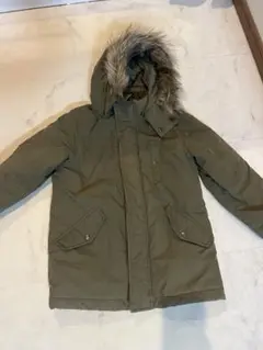 GU カーキ色 ファー付きダウンコート 120