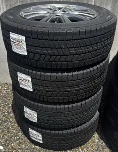 【新品】【送料込】ブリヂストンブリザックVRX3 205/60R16 アルミ付きのサムネイル