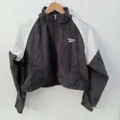 11.28◎S428P◎リーボック◎ナイロンジャケット◎ショート丈◎M