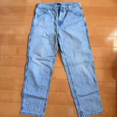 UNIQLO ライトブルーストレートデニム