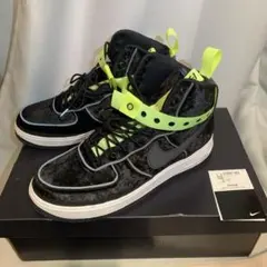 Item thumbnail for item 2aff60ca-aa8b-4ace-90fb-28fa1bb57953