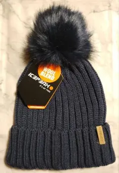 Item thumbnail for item 03a96b7c-e9f0-4235-a4dc-fcd5dbb89190