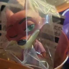 肩ズンfig. ズートピア2　ニック・ワイルド　ガチャガチャ　ディズニー