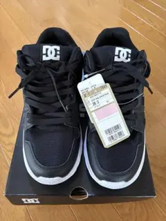 DC SHOES スニーカー 26.0㎝　【新品未使用】のサムネイル