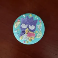 バッドばつまる　サンリオ　刺繍　缶バッジ