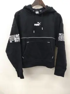 (12) PUMA ブラック フード付きパーカー