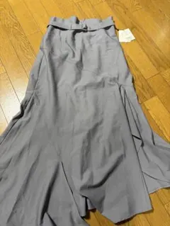 早い者勝ち LADYMADE ベルト付き フレアロングスカート グレーのサムネイル