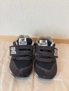 ニューバランス　子供靴　スニーカー