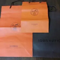 エルメスのショップ袋大小セットとルイヴィトンのショップ袋