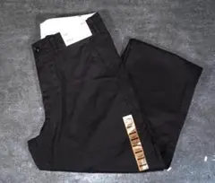 新品　ユニクロ　ヴィンテージレギュラーフィットチノ　黒　76x85 ①