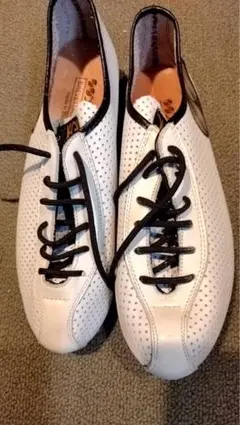 レーサーシューズ　イタリア製DEUGI サイズ42 レーサーシューズ イタリア製DEUGI メッシュタイプ白 サイズ42
