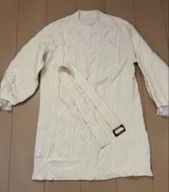 美品　キッズ　GU ケーブルニットワンピース 150