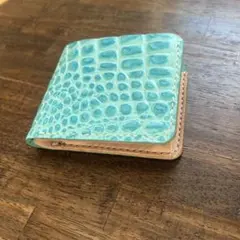 栃木レザー 牛革 二つ折り財布 ハンドメイド ナチュラル ターコイズ クロコ型押