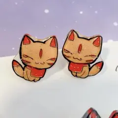 金狐★お稲荷さんの狛狐ピンバッジ2コセット★ 小4娘が描いた縁起物シリーズ♡