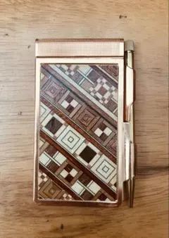 Item thumbnail for item 2d321b46-00e0-4ee0-8fe7-59212b6321ce