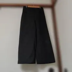 ブラック ワイドレッグスラックス