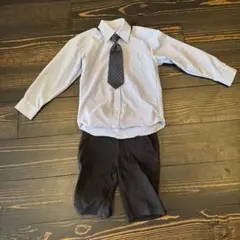 120cm 水色チェックシャツ ネクタイ付き✴︎黒ショートパンツ