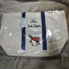トートバッグ　ディズニーストア　ズートピア　ニック　バッグ