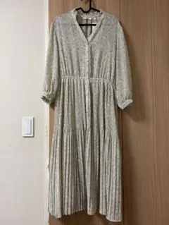 UNIQLO joy of print シフォンプリーツ７分丈袖ワンピース