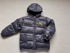 美品　PUMA フード付きブラックダウンジャケット　140cm