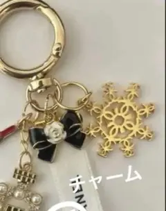 CHANEL　2024年クリスマスチャーム　　キーホルダー