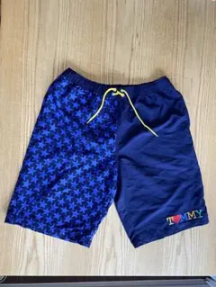TOMMY 星柄ハーフパンツ水着Lサイズのサムネイル