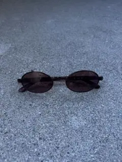 Calvin Klein 90s Oval Sunglasses CK1010のサムネイル