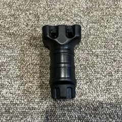 MWS対応 カンフータイプ バーティカルグリップ GBB AR-15 BK - メルカリ